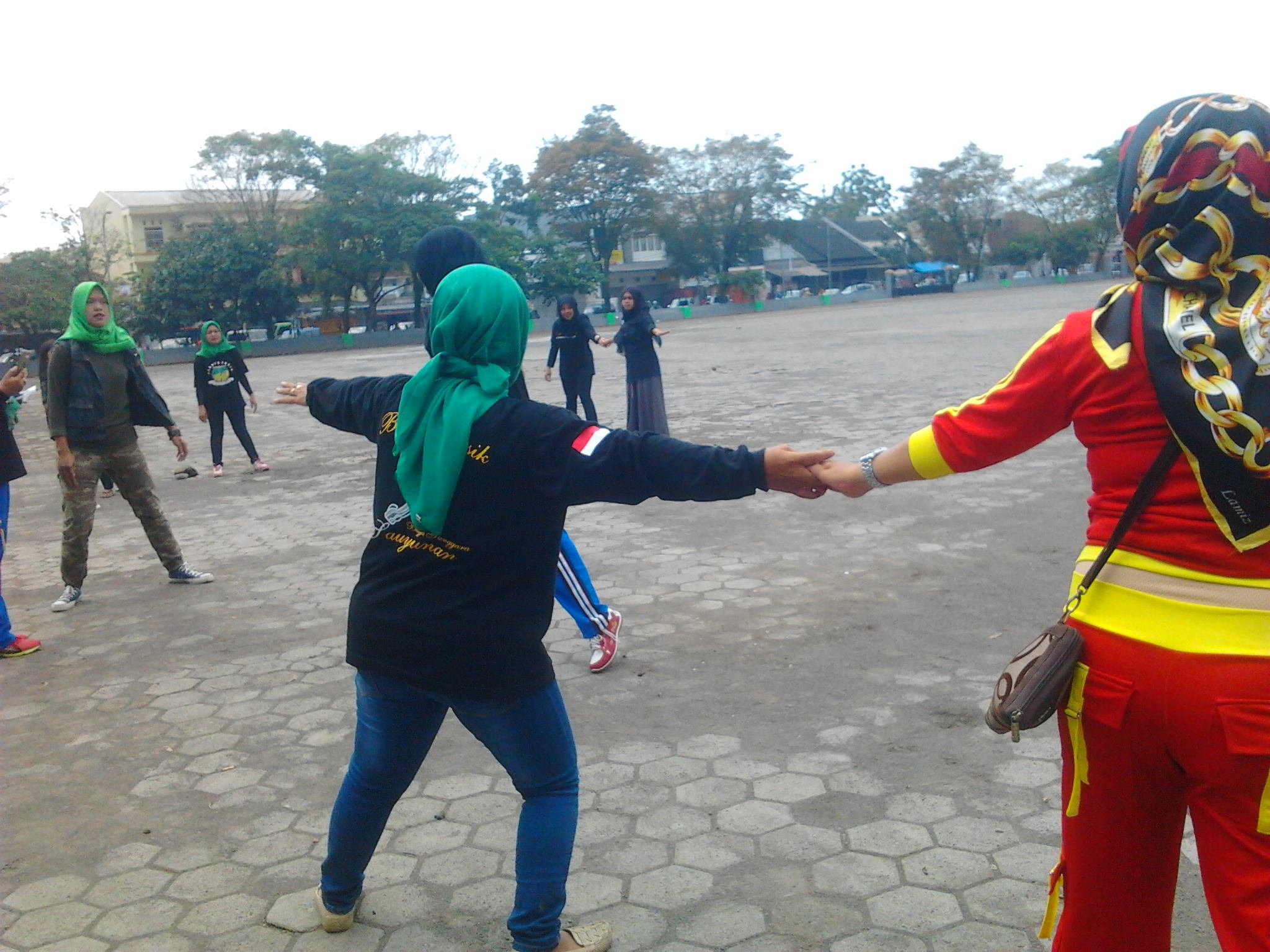 TTD dan BATAS Sukses Gelar Acara "Kaulinan" Tradisional | Wartatasik.com