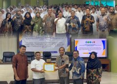 Tim Pengabdian PPIBM Unsil Gelar Pelatihan Penyusunan Portofolio Digital di SMKN 2 Kota Tasikmalaya