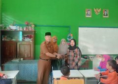 Sentuhan Humanis Disdik Berikan Kursi Roda untuk Malik, Pastikan Hak Pendidikan Terpenuhi tanpa Diskriminasi