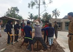 Kolaborasi Kelestarian Lingkungan, PT BML dan Kelurahan Cibunigeulis Galakkan Penghijauan